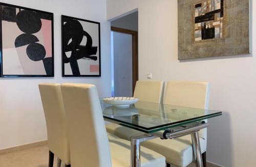 Vichona Apartamento | "SANXENXO HOLIDAYS" ATICO CON GARAJE, BARBACOA y PISCINA A 5 MIN DEL CENTRO