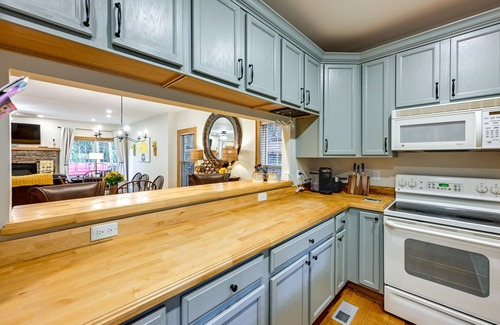 Sapphire Apartamento | Sapphire Retreat Near Lakes, Trails & Waterfalls!