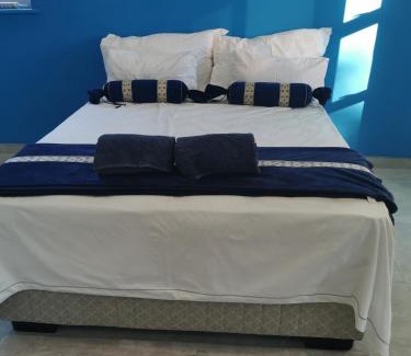 Klein Windhoek Casa | Sapphire Studio Self Catering At 54