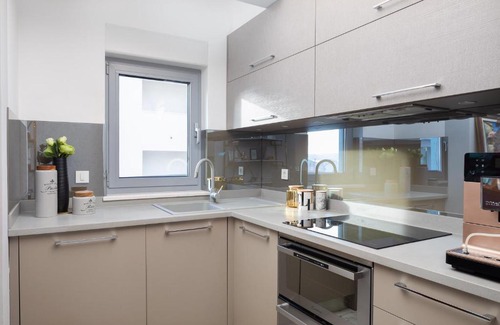 Ratac Apartamento | Sara - Luxurious sea view apartment with garage