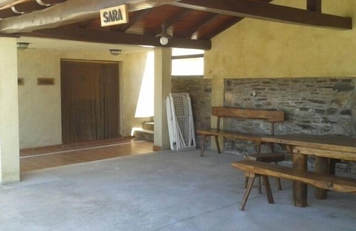 Serantes Cabaña | SARA apartamento rural (alquiler íntegro) Pumarega para 6 personas