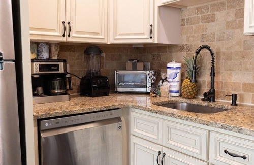 Central Sarasota Apartamento | Sarasota Downtown Pet-Friendly 1BD/1BA-Lido Beach