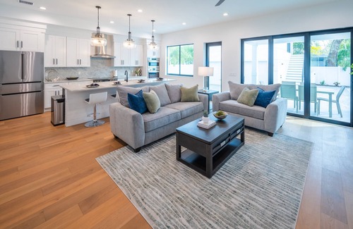 Arlington Park Casa | 2440 Arlington Park Luxury House