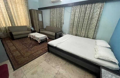 Neora Hotel | Saraswatipur Tea resort