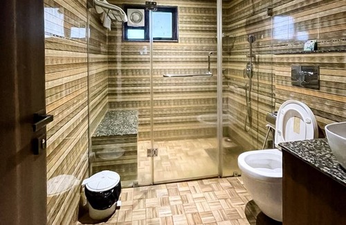 Neora Hotel | Saraswatipur Tea resort