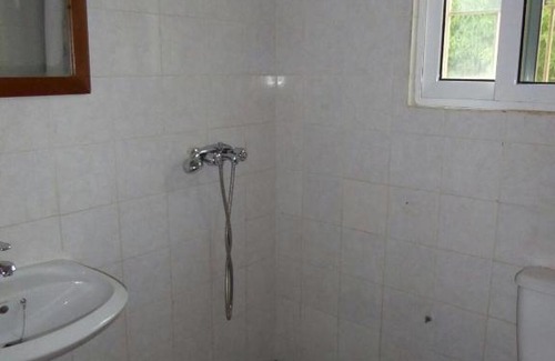 Serrekunda Casa | Sarawally Guesthouse