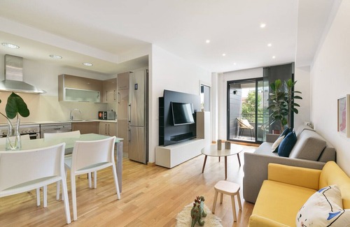 El Parc i la Llacuna del Poblenou Apartamento | Sardenya Apartment by Olala Homes