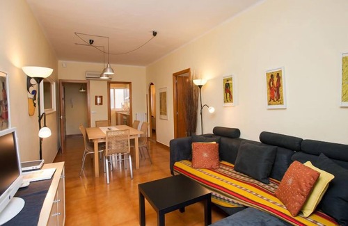el Fort Pienc Apartamento | Sardenya - Casp by Interhome