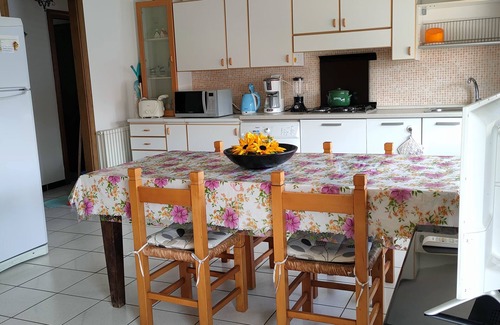 Capoterra Apartamento | Cerdeña sur, apartamento con jardín