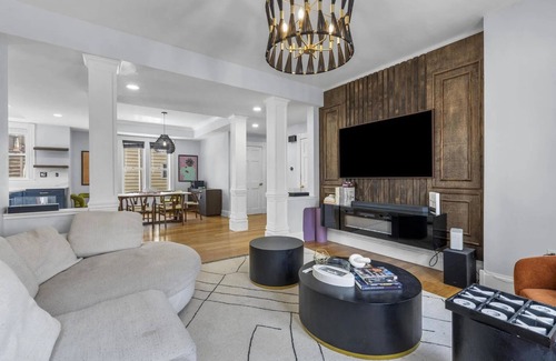 Asylum Hill Casa | Sargeant Street Sanctuary-4 bedroom home perfect for families