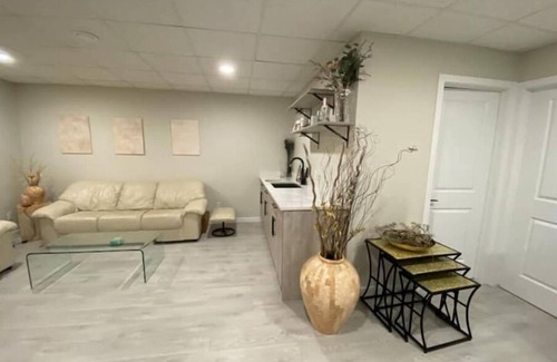 Saskatoon Apartamento | Saskatoon Cozy condo