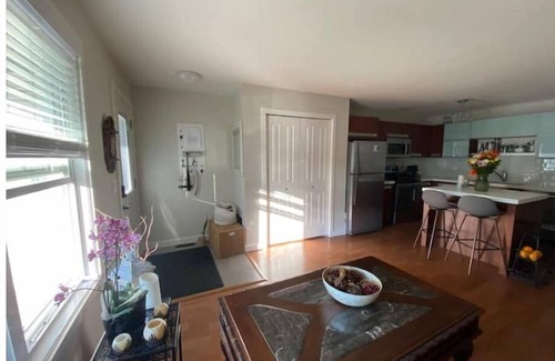 Saskatoon Apartamento | Saskatoon Cozy condo