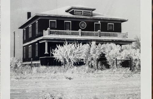 Clavet Casa | Saskatoon’s Crown Jewel: Victorian Mansion w Forest Views, Timeless Elegance