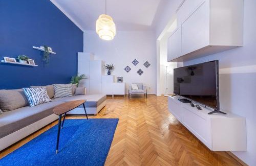 Belvaros - Lipotvaros Apartamento | Sassoon - 2-bedroom elegant airy home at Deak ter