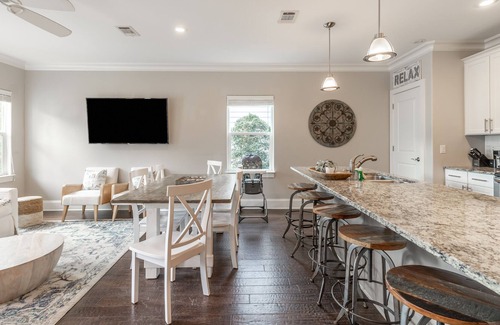 Santa Rosa Beach Cabaña | Satinwood Retreat by Avantstay Pool! Bbq! Pet Friendly!