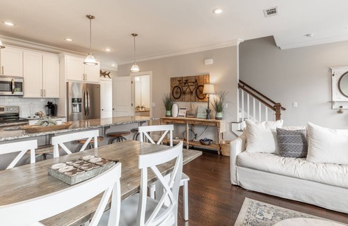 Santa Rosa Beach Cabaña | Satinwood Retreat by Avantstay Pool! Bbq! Pet Friendly!