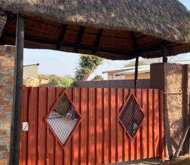 Rundu Cama Y Desayuno | Satoka Guest House