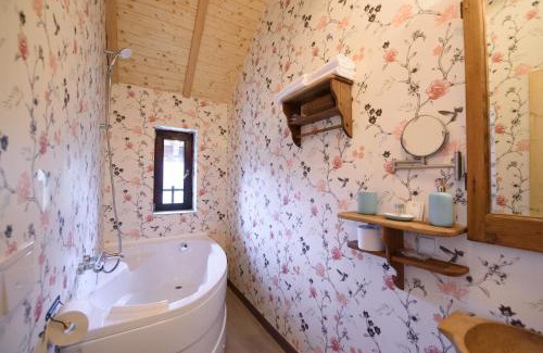 Magureni Casa | Satul Banului Guesthouse