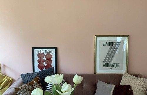 Durham Casa | SATURDAY STAYS-Ashley