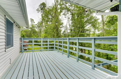 Canadensis Casa | Sauna, Fire Pit Spacious and Serene Poconos Getaway