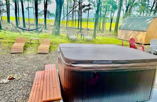 Albrightsville Casa | Sauna, Games,Grill, View,Lake,Pool,TVs