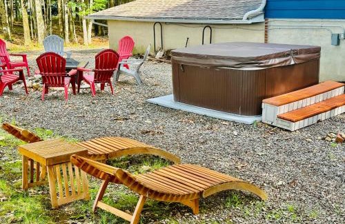 Albrightsville Casa | Sauna, Games,Grill, View,Lake,Pool,TVs