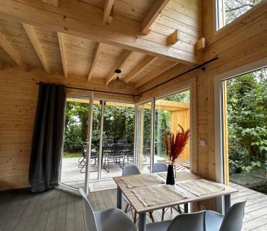 Sława Otro | Sauna&Jacuzzi Domki Pod Brzozami Sława