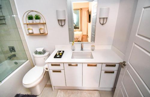 Innisfil Apartamento | Sauna*King Bed*Fireplace*SmartTV