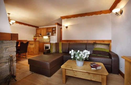 Oz Condominio | SAUNA PRIVÉ | Appartement charmant et cosy 10p, au pied des pistes