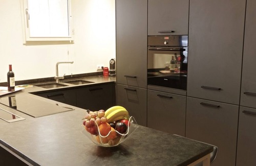 Saint-Michel Apartamento | Sauvageau - 1 chambre avec parking
