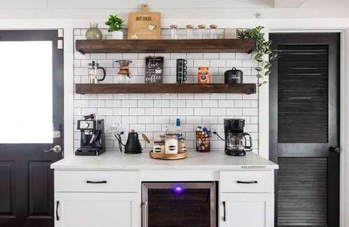 Isle of Hope Historic District Casa | Savannah Escape - A modern one