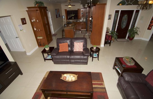 Savannah Casa | Savhaven - 4 habitaciones, 4 baños con piscina, capacidad para 8 (a 2 minutos de la playa de Spotts)