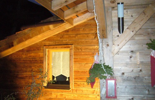 Armoy Chalet De Esquí | Saboyano BONITO CHALET
