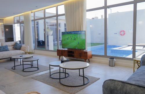 Riyadh Chalet De Esquí | sawt hadeer - صوت هدير