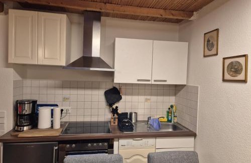 Loebtau Apartamento | Saxonia HomeDeLuxe Appartement Dresden Neue Hochwertige voll ausgestattete Ferienwohnung mit Küche XXL Boxspringerbett 2 Einzelbetten Highspeed InternetFlatrate und Balkon Ideal für Familien Paare Kulturinteressierte und Geschäftsreisende mit MWStRechnung