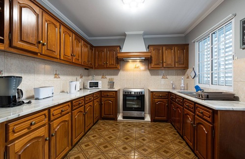 Faial Da Terra Casa | SBMP-2 Fisherman's House