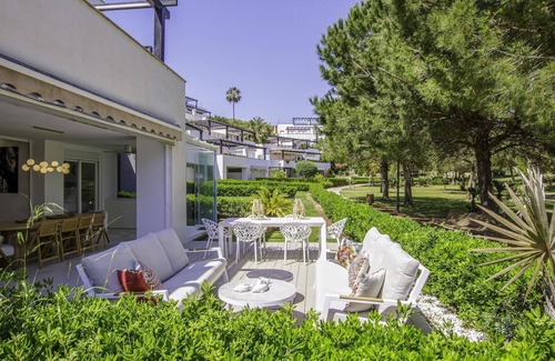 Marbella Chalet De Esquí | SC8. Exclusiva Adosada de Lujo en Alquiler Vacacional