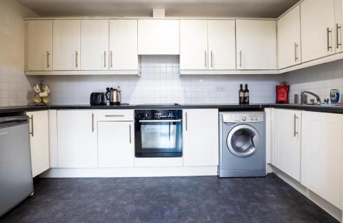 North Wall Apartamento | Scandinavian-Inspired 2Bed near River Liffey