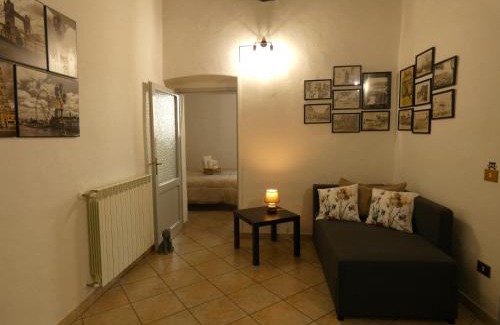 Amelia Casa | SCAPPO IN UMBRIA, CasaLina