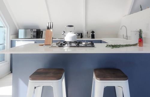 Cape Peninsula Apartamento | Scarborough Loft: Your Stylish Seaside Retreat