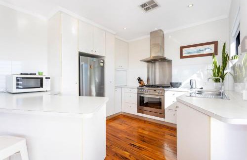 Scarborough Villa | Scarborough Villa on Mickey