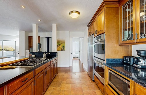 Bodega Bay Casa | Scenic Bodega Bay Retreat w/Ocean & Valley Views - Dog Friendly + Pvt. Hot Tub