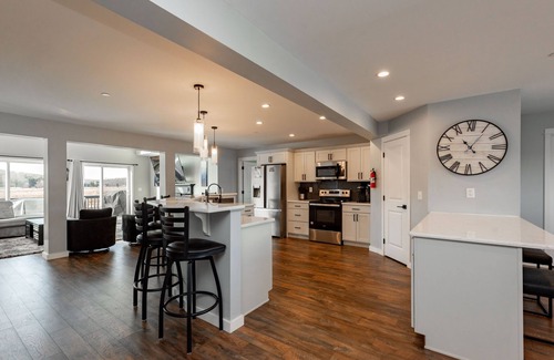 Waterfront Greens Casa | Peaceful Retreat: Lakefront, Dogs Welcome, Hot Tub, Fireplace!
