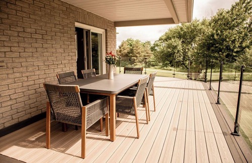 Huron East Casa | Scenic Golf Course Escape