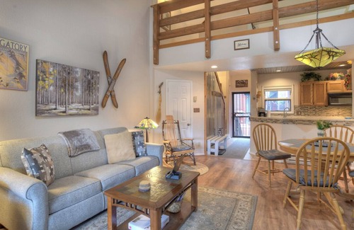 Purgatory Casa | Scenic Mountain Escape (#304) | Deck, Mtn Views, Fireplace, Near Ski, Dogs OK