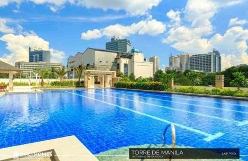 Ermita Apartamento | Scenic place to stay in manila 3618