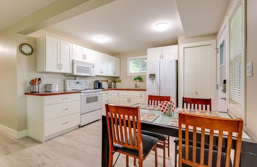 Central Okanagan Apartamento | Scenic Ponderosa Pines Suite en Peachland Columbia Británica, Canadá