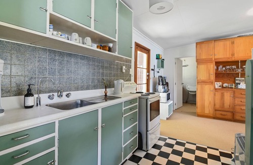 Anakiwa Casa | SCENIC SERENITY - ANAKIWA HOLIDAY HOME, pet friendly in Anakiwa