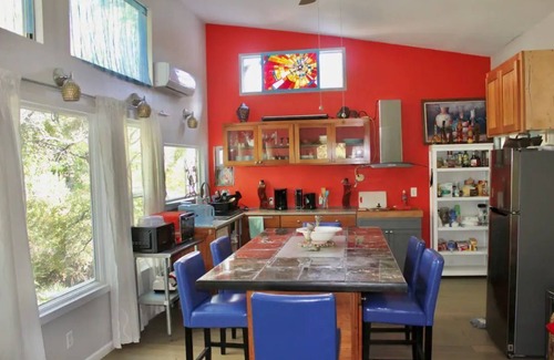 Manchaca Apartamento | Scenic Treehouse Apartment