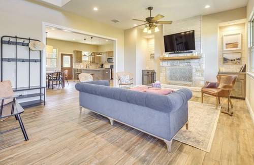 Fischer Casa | Scenic Views, Fire Pit: Texas Hill Country Getaway